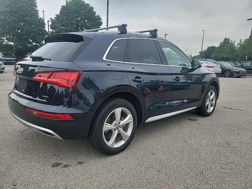 2020 Audi Q5 40 Premium Plus