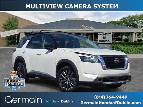 2024 Nissan Pathfinder SL