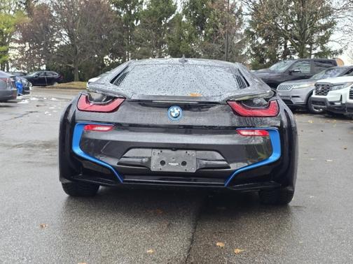 2016 BMW i8 Base