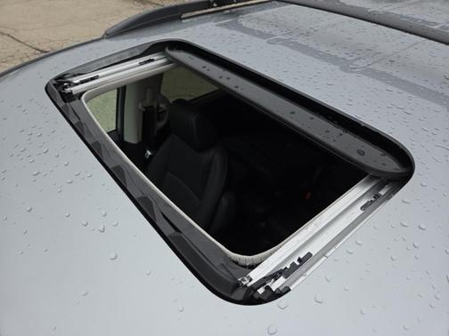 Solar Silver Metallic 2026 Honda Odyssey EX-L