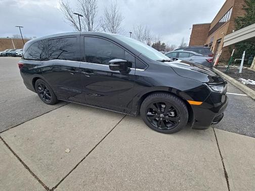 2023 Honda Odyssey Sport
