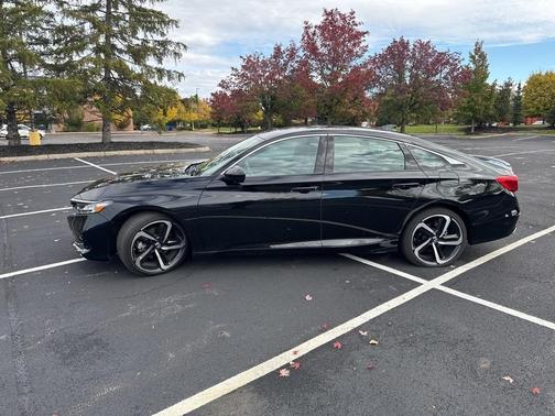 2022 Honda Accord Sport 2.0T