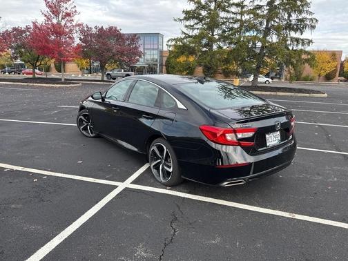 2022 Honda Accord Sport 2.0T