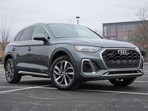 2023 Audi Q5 45 S line quattro Premium