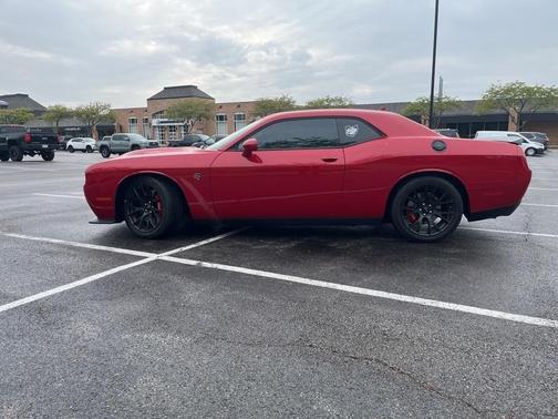 2016 Dodge Challenger SRT Hellcat