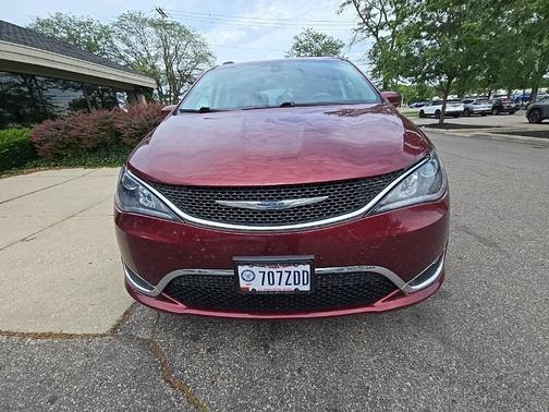 2018 Chrysler Pacifica Touring Plus