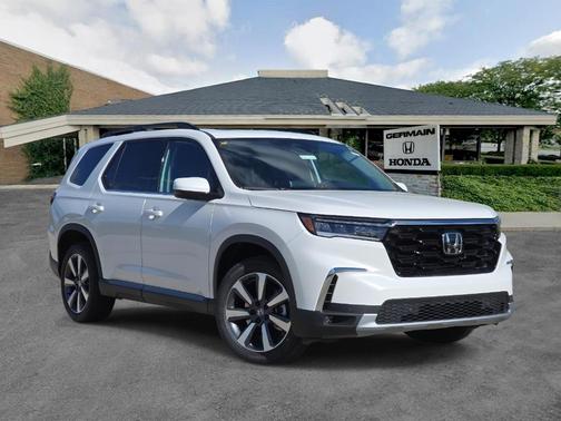 2025 Honda Pilot Touring