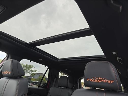 Radiant Red Metallic II 2025 Honda Pilot TrailSport