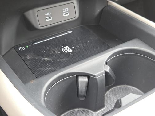 Platinum White Pearl 2026 Honda HR-V EX-L