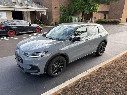 Urban Gray Pearl 2023 Honda HR-V Sport