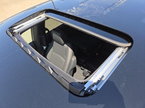 Crystal Black Pearl 2023 Honda Odyssey Sport