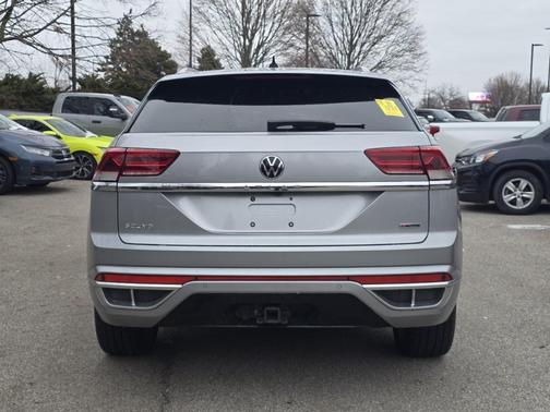 2022 Volkswagen Atlas Cross Sport 3.6L V6 SEL Premium R-Line