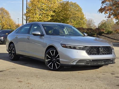 2024 Honda Accord Hybrid Touring