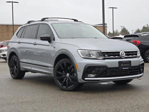 2021 Volkswagen Tiguan 2.0T SE R-Line Black
