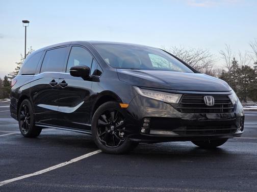 2024 Honda Odyssey Sport