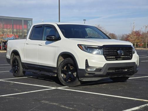 2023 Honda Ridgeline Black Edition