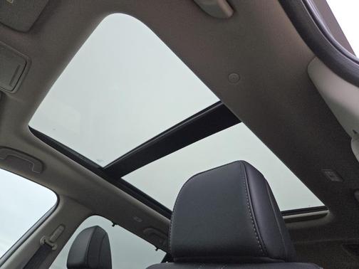 Modern Steel Metallic 2026 Honda Pilot Touring