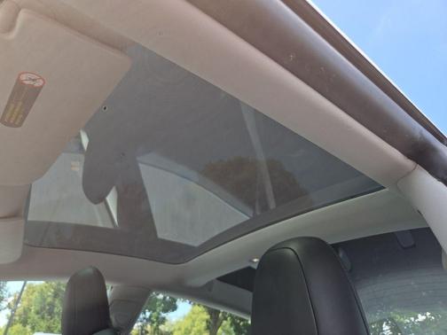 Pearl White Multi 2020 Tesla Model 3 Long Range