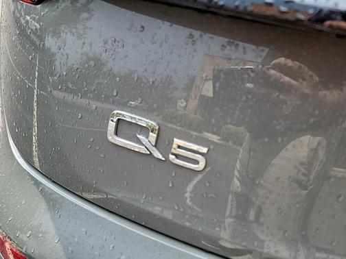 2025 Audi Q5 45 S line quattro Premium