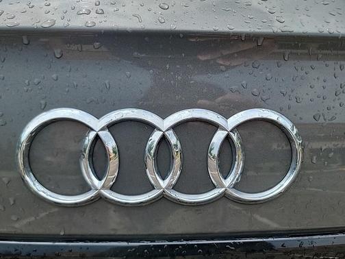 2025 Audi Q5 45 S line quattro Premium