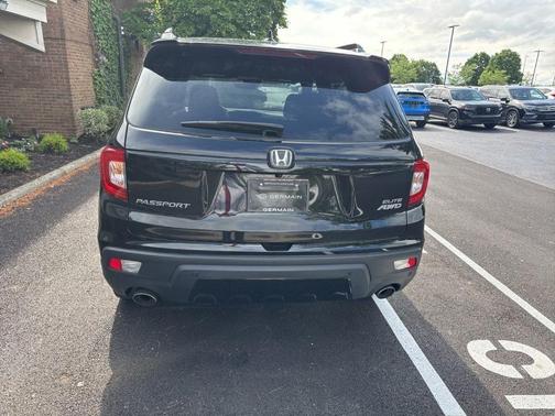Crystal Black Pearl 2019 Honda Passport Elite