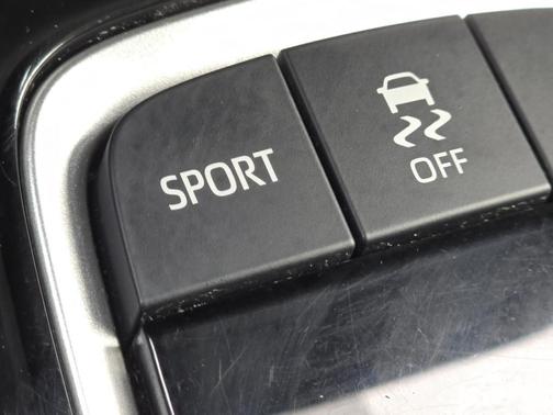 2022 Toyota Corolla Hatchback SE Nightshade