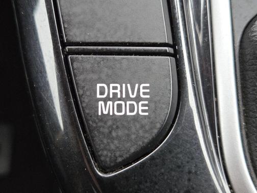 Snow White Pearl 2022 Kia Soul EX