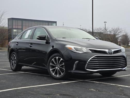 2017 Toyota Avalon XLE Premium