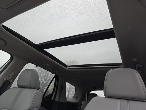 2024 Honda Pilot Touring