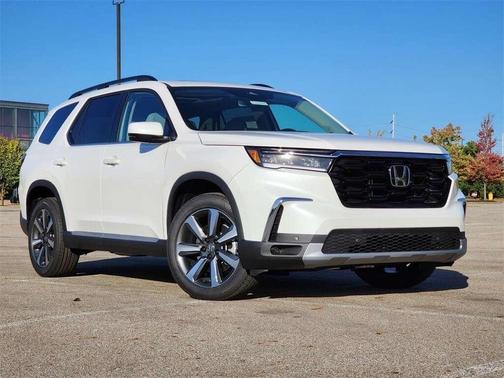 2024 Honda Pilot Touring
