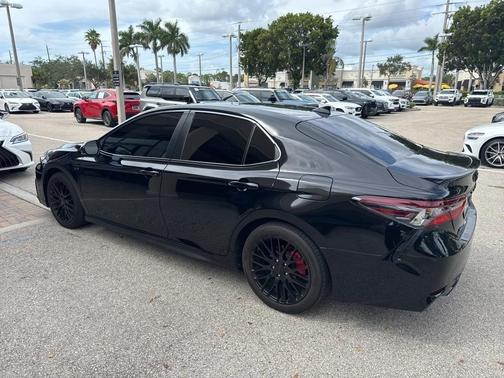 2024 Toyota Camry SE