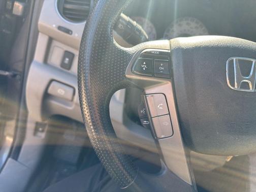 Polished Metal Metallic 2012 Honda Pilot EX