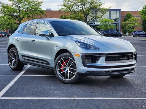 2022 Porsche Macan S