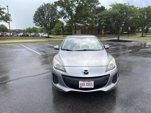 2013 Mazda Mazda3 i Sport