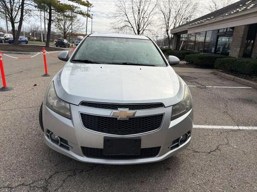 Silver Ice Metallic 2012 Chevrolet Cruze 2LT