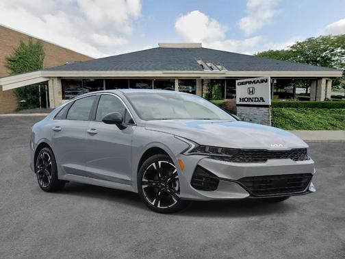 2024 Kia K5 GT-Line