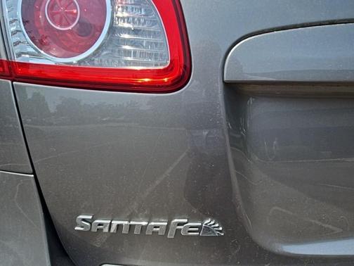 2012 Hyundai SANTA FE SE