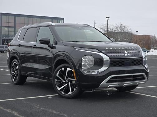 2024 Mitsubishi Outlander SEL