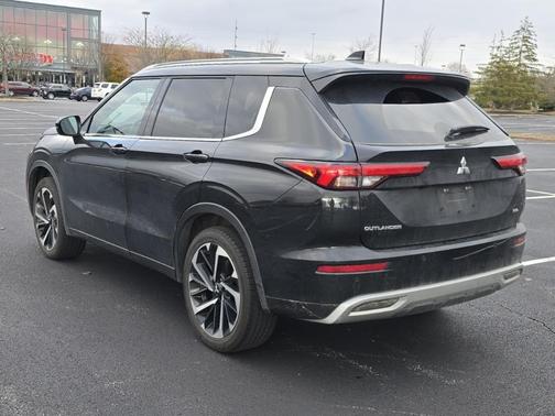 2024 Mitsubishi Outlander SEL