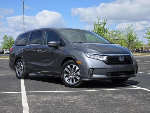 Modern Steel Metallic 2023 Honda Odyssey EX-L