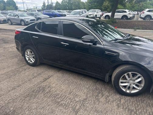 Ebony Black 2013 Kia Optima LX