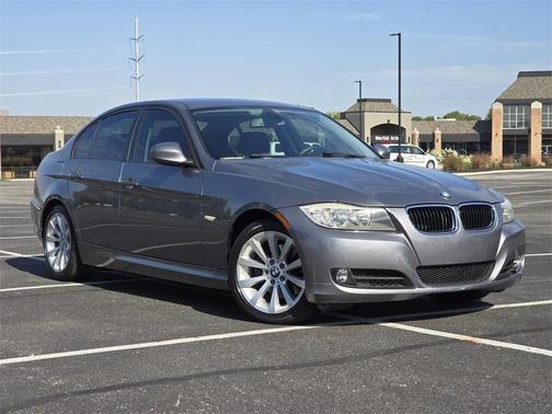 2011 BMW 328 i