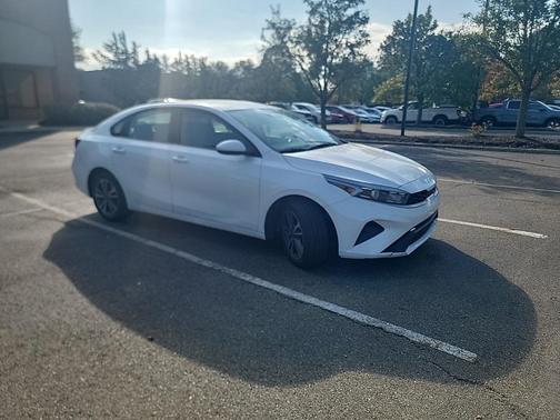 2022 Kia Forte LXS