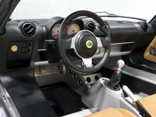 2005 Lotus Elise 
