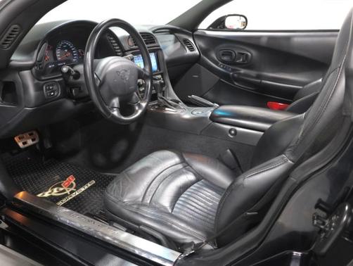 2002 Chevrolet Corvette Base