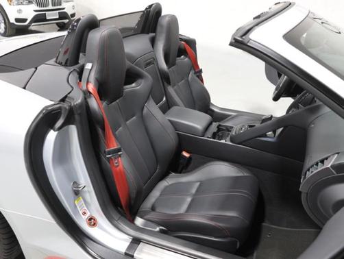 2014 Jaguar F-TYPE V8 S