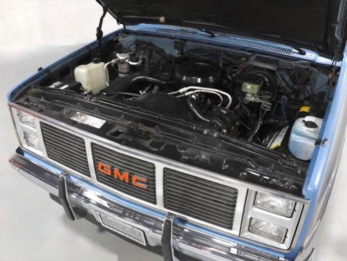 Blue 1987 GMC Suburban R1500