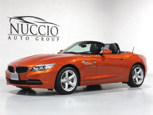Valencia Orange 2015 BMW Z4 sDrive28i