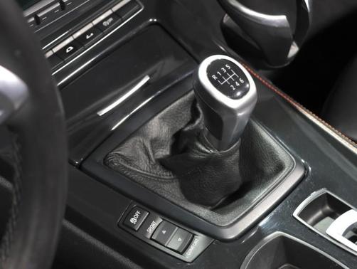 Valencia Orange 2015 BMW Z4 sDrive28i