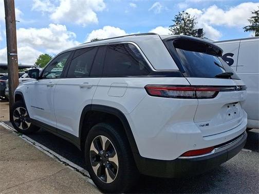 2022 Jeep Grand Cherokee 4xe Base